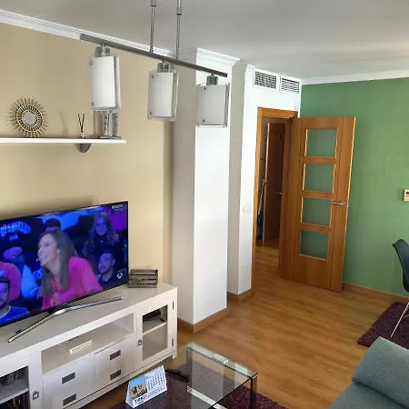 Hospitales Y Centro Suites Salmeron Apartment Malaga